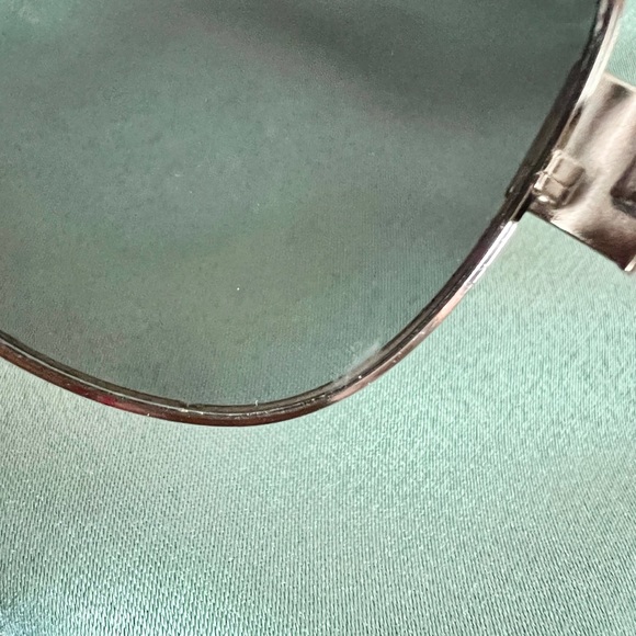 Coach Sunglasses - Picture 6 of 7